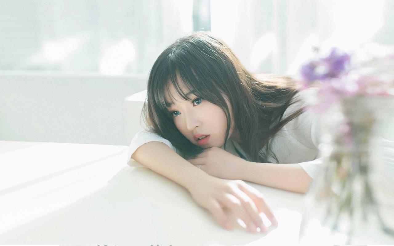 在新疆库尔勒点亮书法“烛光”